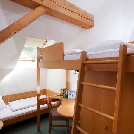 Alpenhotel Badmeister Flattach Room photo