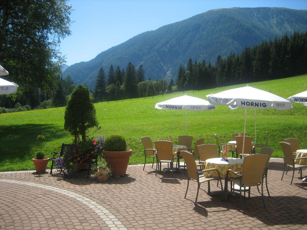 Alpenhotel Badmeister Flattach Exterior photo